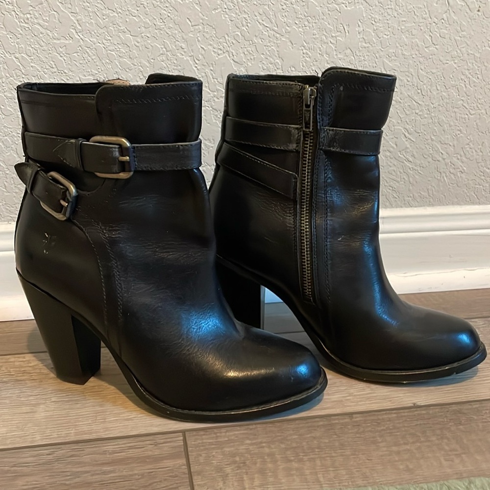 Frye “Patty” riding boot